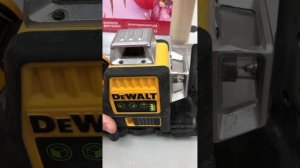 Лазерный уровень dewalt