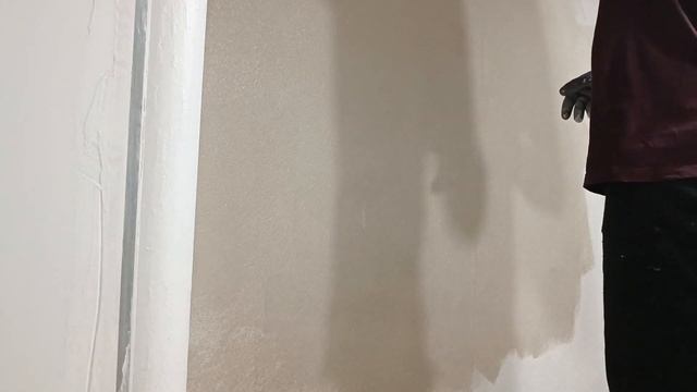 Красим обои. Колорируем краску для стен. Ремонт кухни своими руками. Подработка до работы. смотреть онлайн