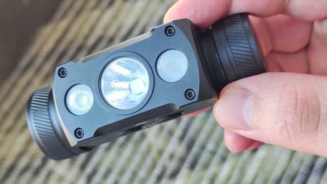 Спойлеры обзоров - Wurkkos HD50/CYANSKY H5GT/Skilhunt H150 ESKTE (исправленный) смотреть онлайн