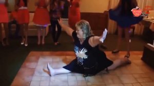 `ТЁЩА`   Супер ПОЗИТИВ! Поёт Валерий Сёмин