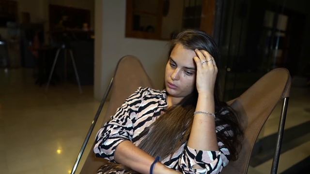 ОНА РАССКАЗАЛА ВСЮ ПРАВДУ ПРО ДЕМОНА ВНУТРИ НЕЕ НОЧЬ в доме с ПРИЗРАКАМИ МИСТИЧЕСКИЙ КВЕСТ смотреть онлайн