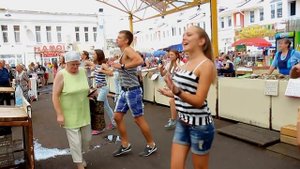 Привоз. Рыбный ряд. Одесса. Флешмоб "Шаланды, полные кефали"