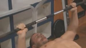 Правильное выполнение жима лёжа, для роста мышц