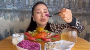 MUKBANG•отвечаю на вопросы❓❓❓•фаршированный перец🫑