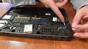 Latitude E7240 upgrade SSD 250GB