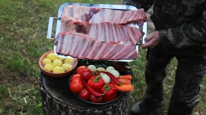 Каурдак по-узбекски. Густой суп из говяжьих ребер в казане на костре.