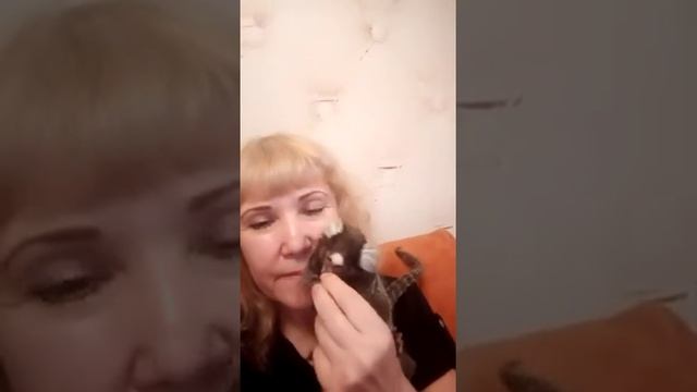 Алёнка прикольная девчонка!)))