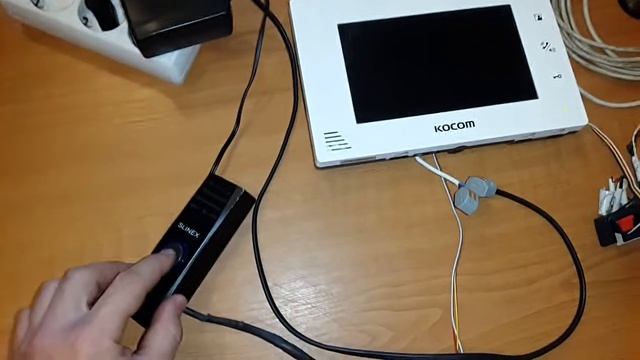 Подключение 2ух панелей и 1ой камеры к kocom смотреть онлайн