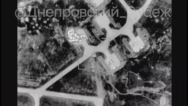 Кадры нанесения удара по аэродрому Долгинцево, на котором базируются самолеты МиГ-29 ВСУ