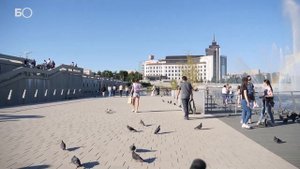 В Казани заработал самый большой фонтан на озере Кабан
