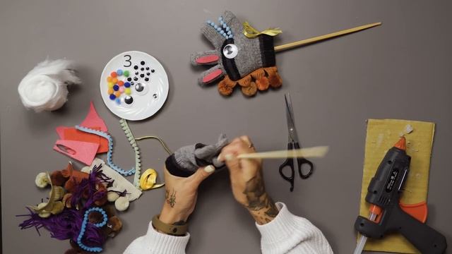 Поделки на осень из перчаток ? DIY игрушки своими руками для домашнего театра смотреть онлайн