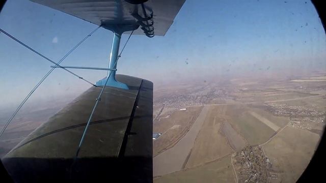 Прыжки с парашютом в первый раз @yourtrip смотреть онлайн