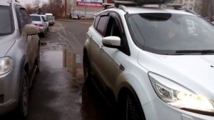 Автопарковка вид снаружи, Ford Kuga 2
