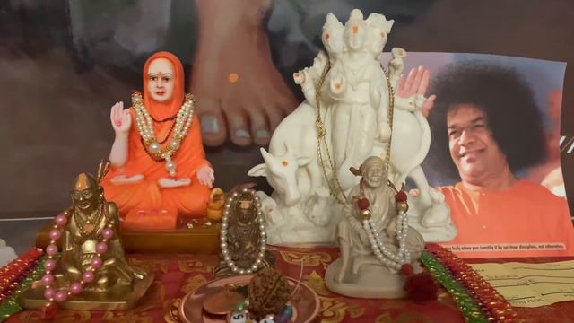 Sarva Roga Nivarana Mantra смотреть онлайн