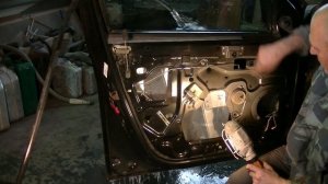 Renault Duster,  протекают дверные карты. Как исправить?