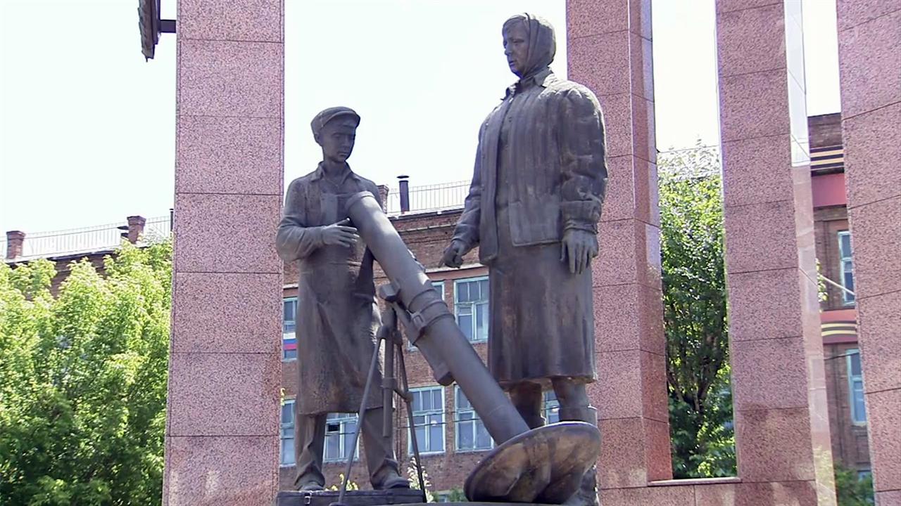 В разных российских регионах люди голосовали за присвоение почетного звания Город трудовой доблести