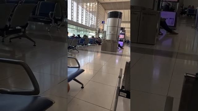 Manila Airport смотреть онлайн