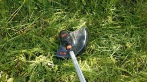 Обзор аккумуляторного 36 вольтового триммера Black + Decker BCSTA536 и BCSTA536