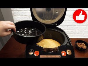 Тает во Рту! Простой Рецепт Десерт к чаю в мультиварке! Торт Медовик с вареной сгущенкой и орехами!