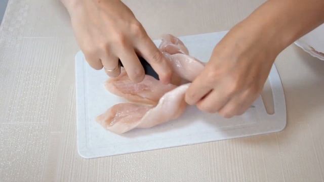 Почему нельзя покупать куриные грудки с такими белыми прожилками смотреть онлайн