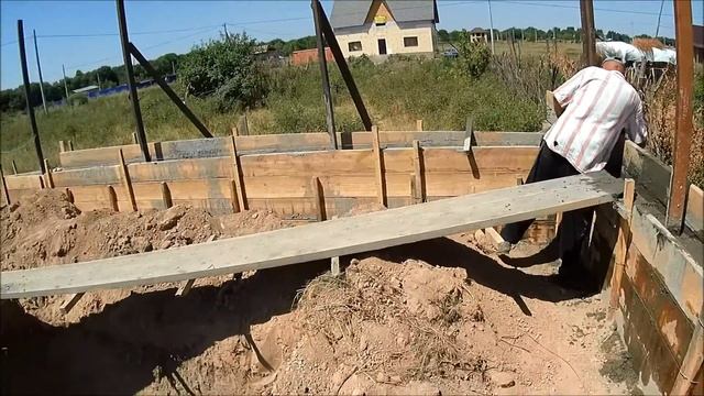 МПС Алматы. ПКСТ "Первомайский". Дом с цоколем. Продолжение. 5 августа 2015 г. смотреть онлайн