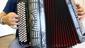 Итальянский,мюзетный баян "Fratelli Сrosio".