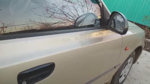 Снять дверную карту Хундай Акцент