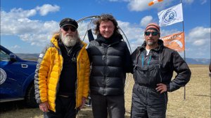 Новый мировой рекорд "Повелитель ветра". Ф.Конюхов перелетает Эльбрус