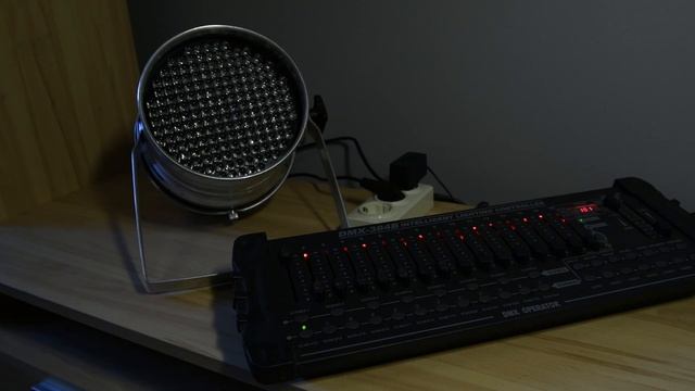 Сценический татральный прожектор светильник LED PAR 64 ProSvet Light