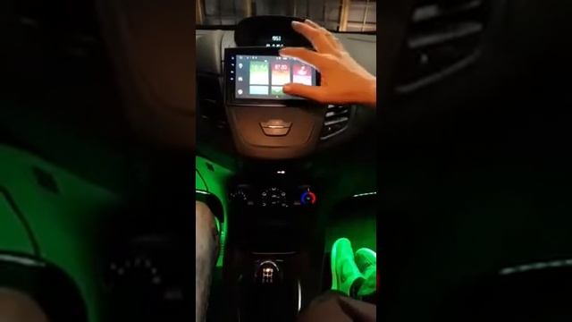 Ford Fiesta monitor navigatore android смотреть онлайн