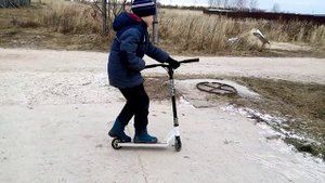 Как научиться делать чикен бар на трюковом самокате