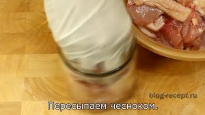 ТУШЕНКА из КУРИЦЫ в СТЕКЛЯННОЙ БАНКЕ в ДУХОВКЕ - готовим вкусную домашнюю тушеную курочку