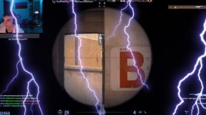 ты бегаешь заа девочкой!