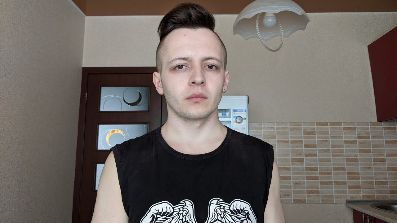 НЕТ ОДЕЖДЫ ЧТОБЫ ВЫЙТИ НА УЛИЦУ. НИЩЕТА И ДРУГИЕ ПРОБЛЕМЫ СОЦИОФОБА. ЖИЗНЬ С СОЦИОФОБИЕЙ