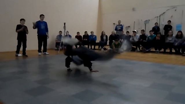 Серега Bramsss/Брейк Данс Капустник 2012/Могилев смотреть онлайн