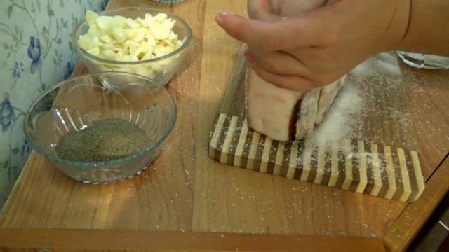 ?ВКУСНОЕ СОЛЕНОЕ САЛО С ЧЕСНОКОМ ПО-ДОМАШНЕМУ?РЕЦЕПТ !