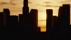 Премьера! Красные огни