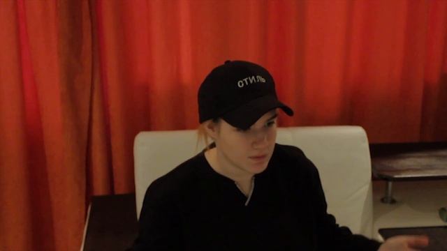 КАКИЕ ПАРНИ БЕСЯТ ДЕВУШЕК? / Я МАТЕРЮСЬ И ПЬЮ?! / МАСТЕР ПИКАПА смотреть онлайн