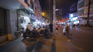 Vietnam Walking Tour, Night Walk in Ho Chi Minh City District 1 | 4k Walking