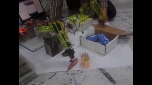Motion Replicating Robotic Arm