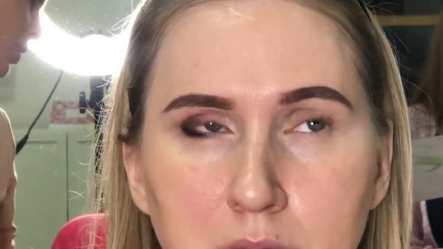 Макияж в классической теневой технике смотреть онлайн