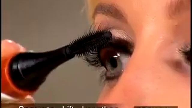 Вращающаяся щеточка для ресниц Spin Lash смотреть онлайн