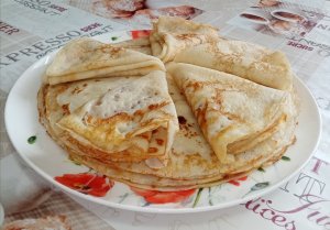 Готовим тоненькие и вкусненькие блинчики.