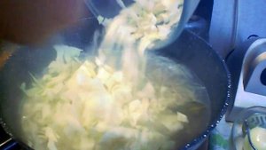 ГОТОВИМ ЩИ СО СВЕЖЕЙ И КВАШЕНОЙ КАПУСТОЙ