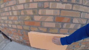 СРАВНИВАЕМ ЦОКОЛЬ ДОМА из КИРПИЧА и БЕТОНА. Что лучше? Особенности строительства. Стоимость.