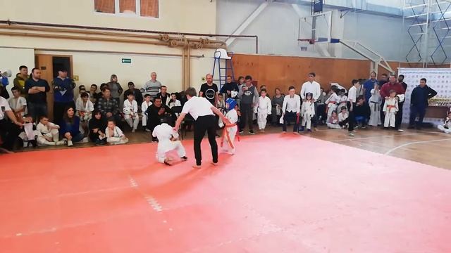 Киокушинкай. Родион - бой номер один. Раевская 20.04.2019 смотреть онлайн