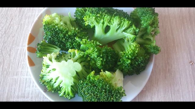 киш с красной копченой рыбой и брокколи - с термомиксом или без - Pецерт в подарок