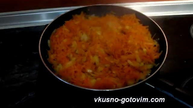 Рыба тушеная с морковью и луком смотреть онлайн