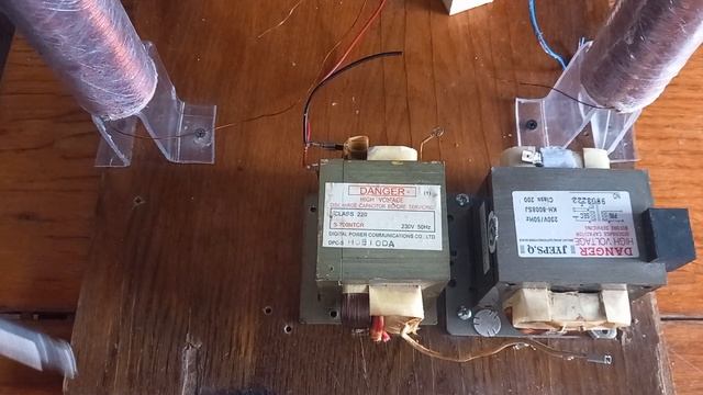 как соединить трансформаторы для повышения напряжения. ч.1 смотреть онлайн