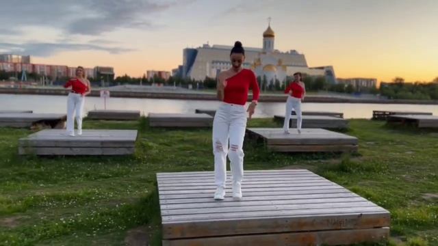 Бачата Леди смотреть онлайн